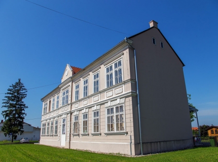 Zgrada osnovne škole