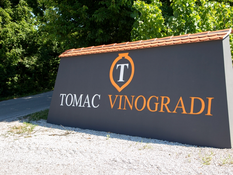 Vinarstvo – vinogradarstvo Tomac